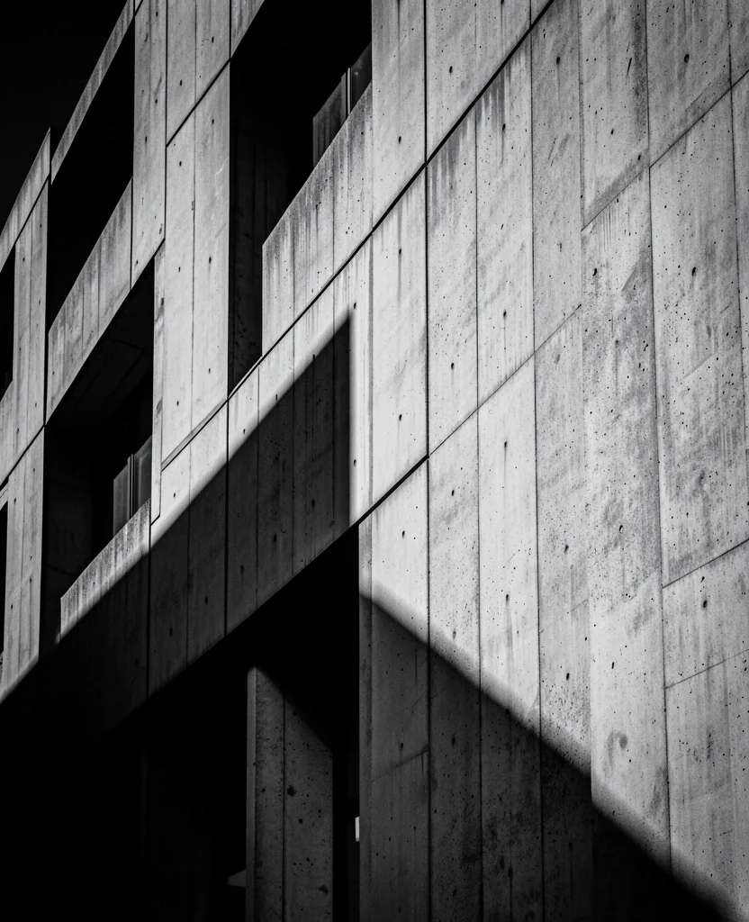 Brutalist architecture with shadow lines